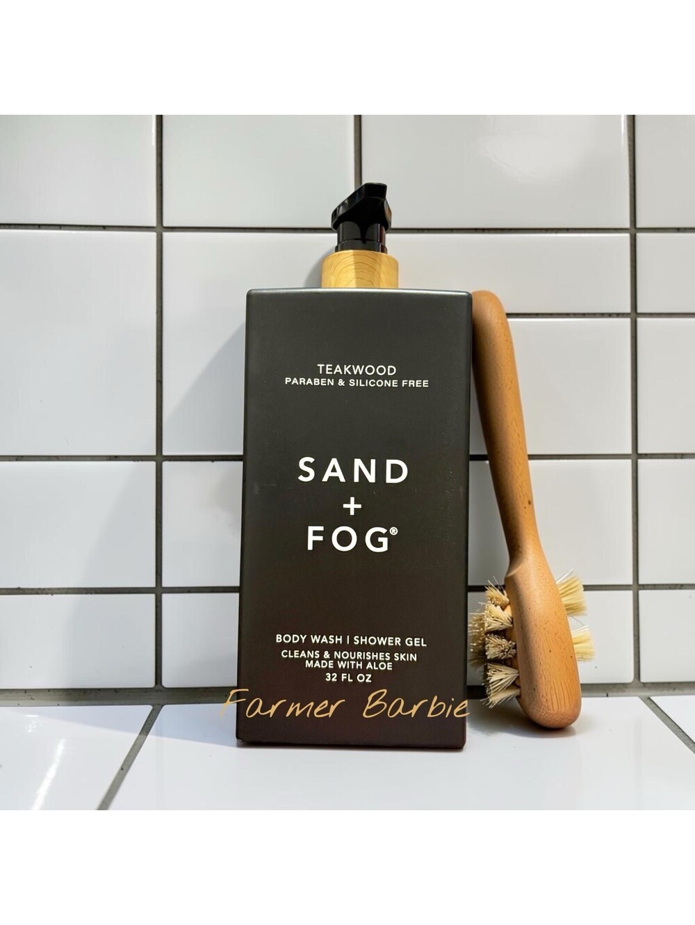 Sand + Fog ~ Teakwood Nourishing Body Wash with Aloe Vera 33 fl oz New